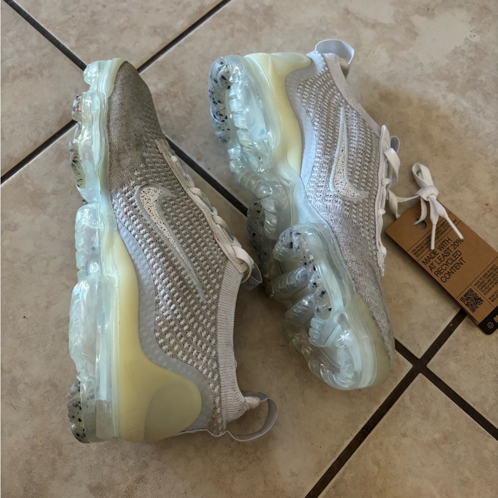 Nike WMNS Air Vapormax 2021 Flyknit White Pure Platinum